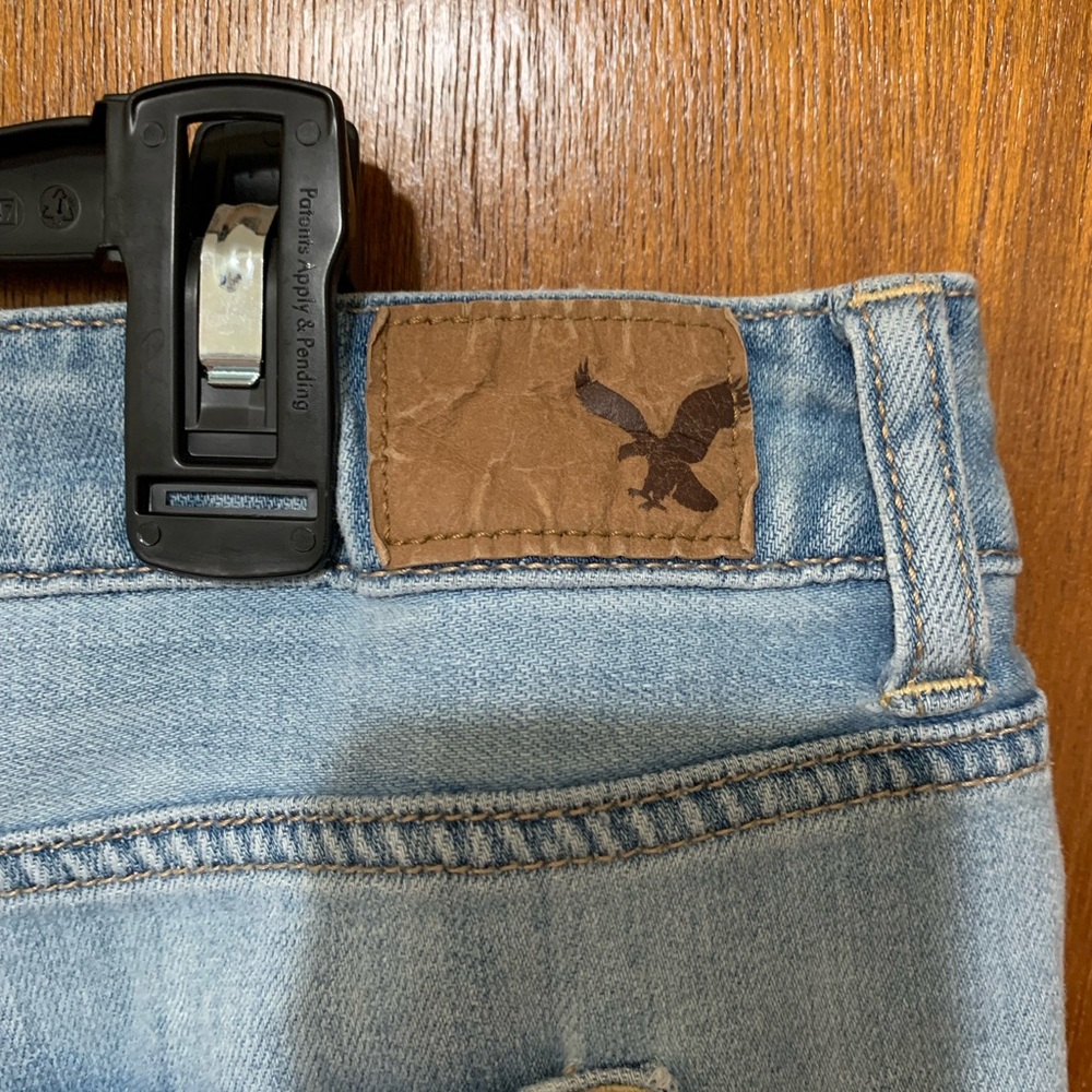 American Eagle Distressed Jean Shorts Size 18 - Picture 3 of 6
